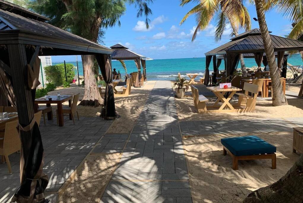 Studio Pieds Dans L'Eau Avec Vue Lagon Et Piscine Sandy Ground Ngoại thất bức ảnh